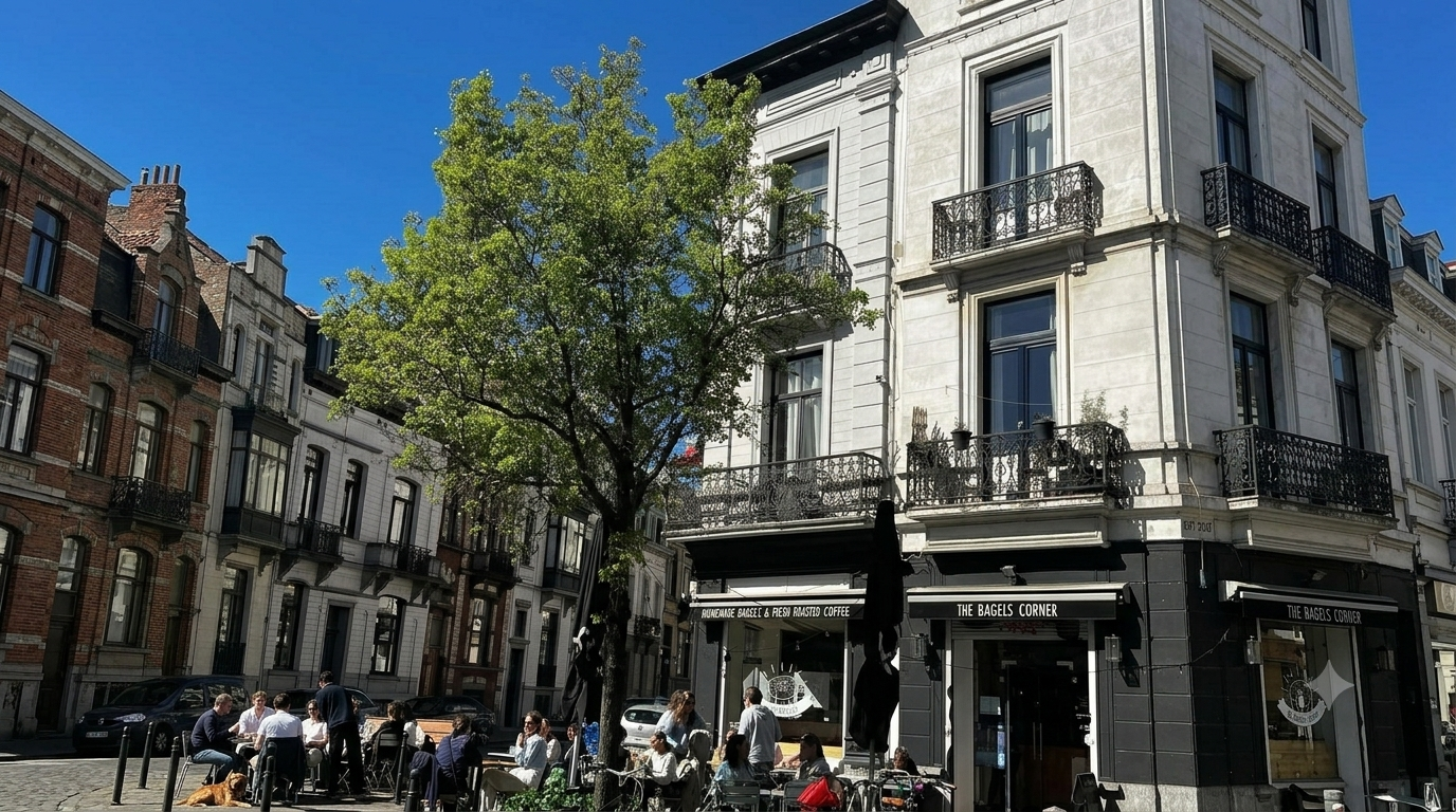 Holy Bagels Brussels storefront exterior with outdoor seating