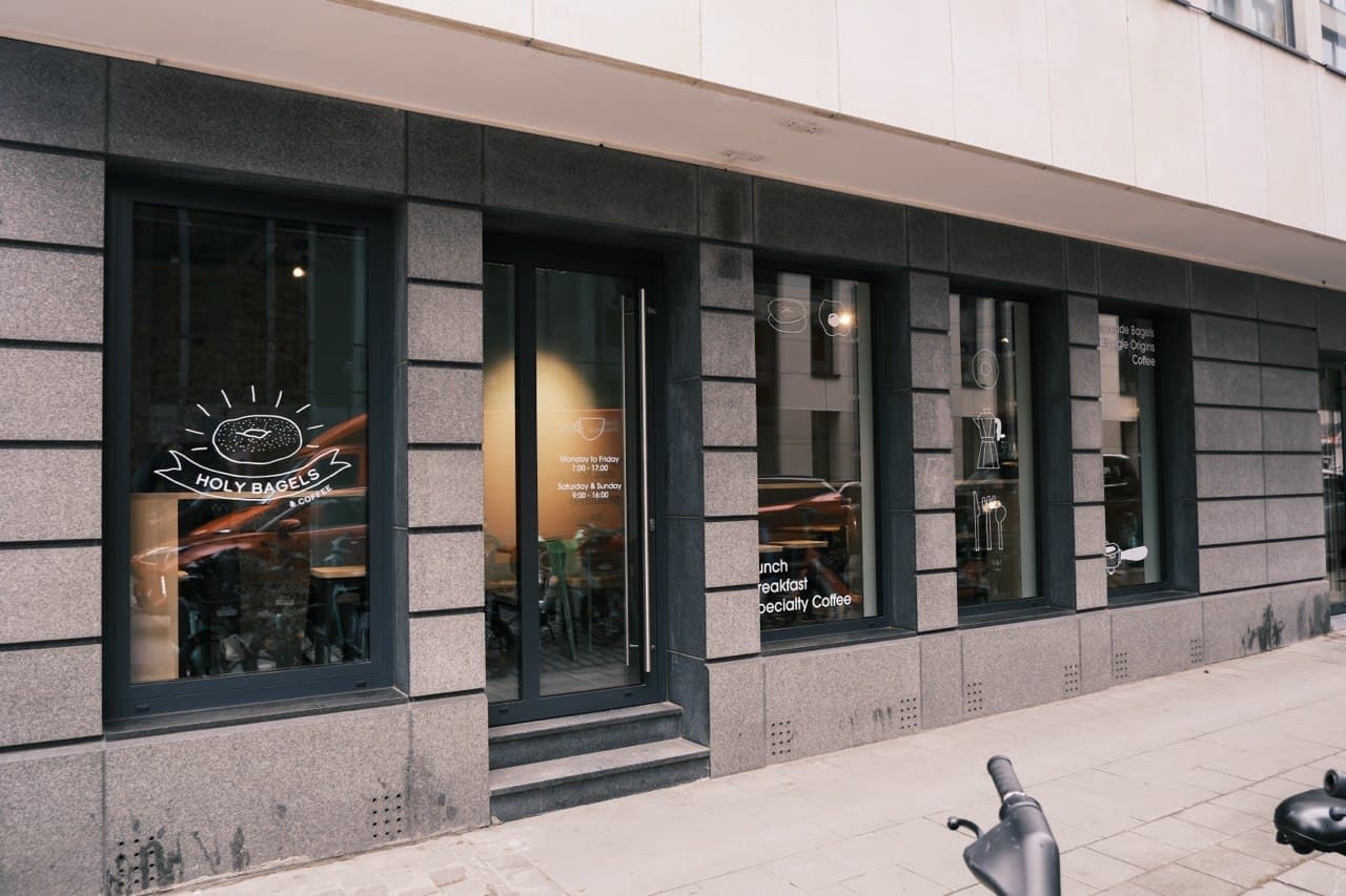 Holy Bagels — Montoyer